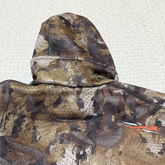 Sitka men’s Gradient Hoodie jacket, XL. 
*message to bundle Sitka gear - Picture 7 of 8